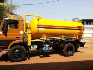 green-kerala-septic-tank-cleaning-at-8086107830