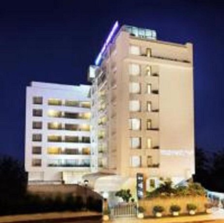 hotel-yogi-executive-vashi-navi-mumbai-at-rs-3990-per-night-big-0
