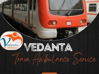 vedantas-train-ambulance-in-bangalore-provides-reliable-service-with-a-skilled-staff
